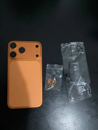 Carcaça para transformar iPhone XR em IPhone 17 PRO
