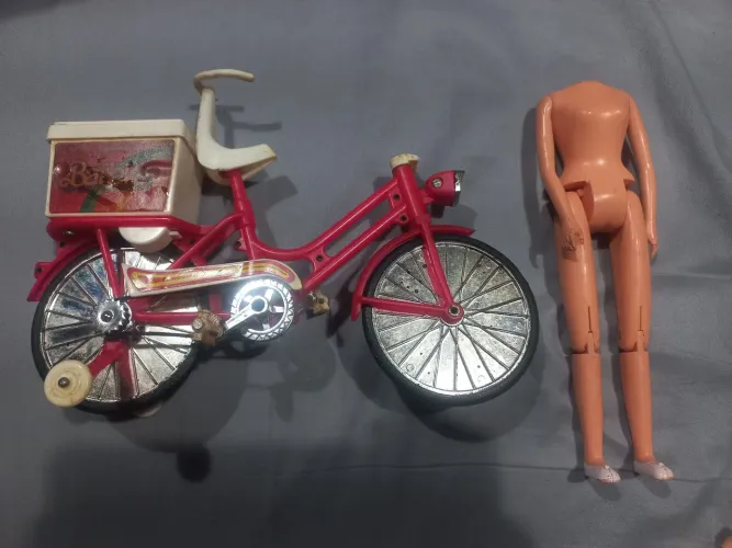 Lote sucata boneca estrela bicicleta barbie