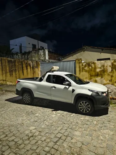 Frete rápido fretes carretos Strada caminhão disponível 