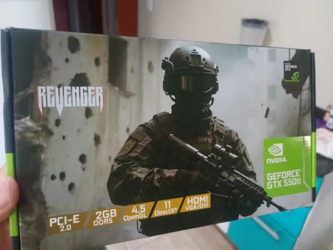 GTX 550 TI 2 GB - Funcionando - Placa de vídeo