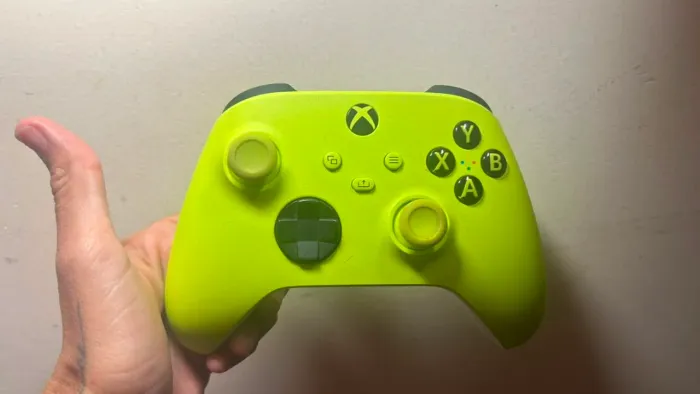 Controle Xbox Series X|S Original Microsoft Electric Volt - Excelente Estado