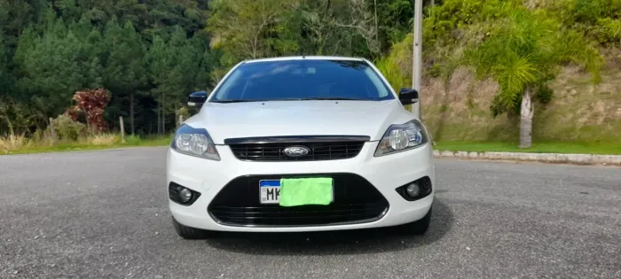 Ford Focus 1.6 S/se/se Plus Flex 8v/16v 5P 2013
