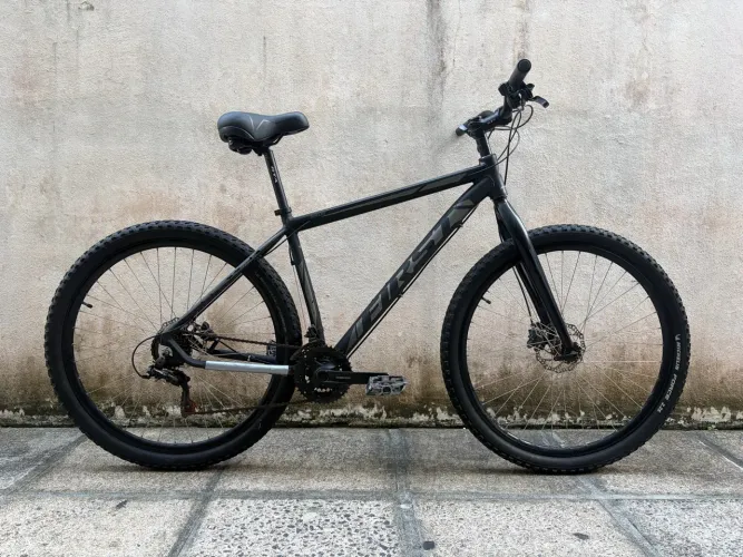Bicicleta MTB First aro 29 tamanho 19 - EXTRA