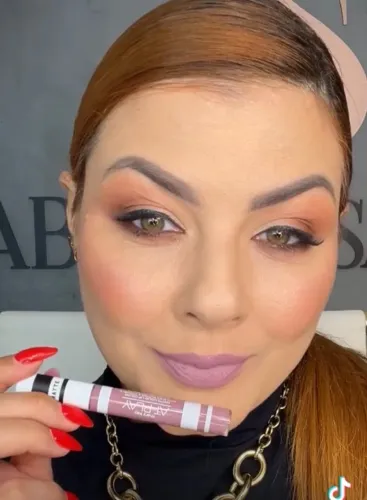 Batom MARY KAY