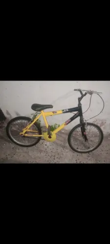 Bicicleta aro 20 em defeitos estado 