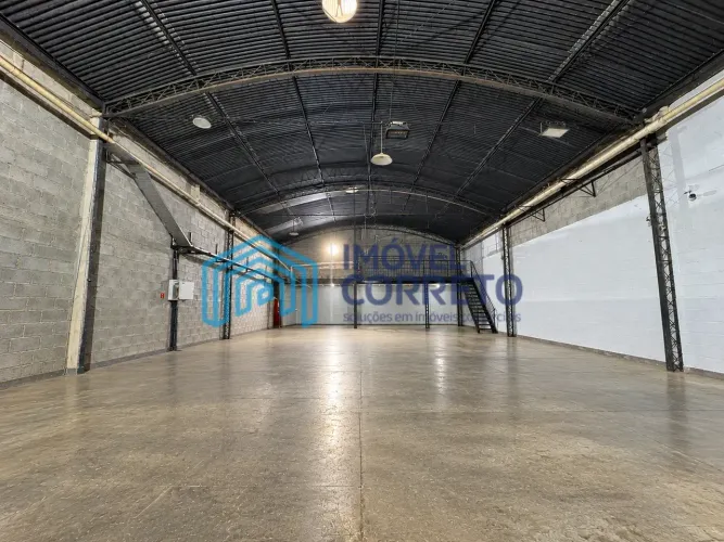 Galpão - Bonsucesso - 900 m2 - Cód. 1780
