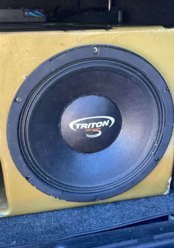 Médio de 12 triton