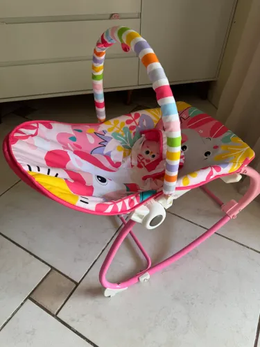 Cadeira treme treme infantil