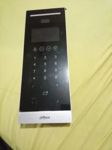 Controlador de Acesso Dahua com Reconhecimento Facial - Dupla Câmera