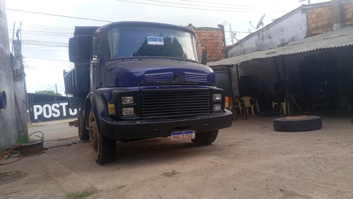 Vendo caçamba toco.zap *83