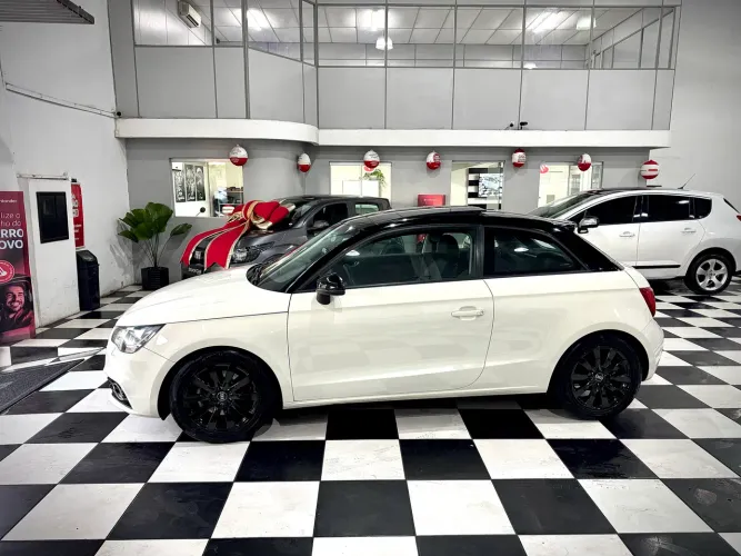 Audi A1 1.4 TFSI 122cv S-tronic 3P 2011