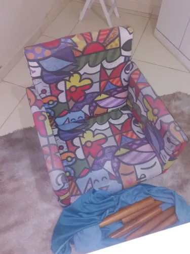 Poltronas modelo Romero Brito