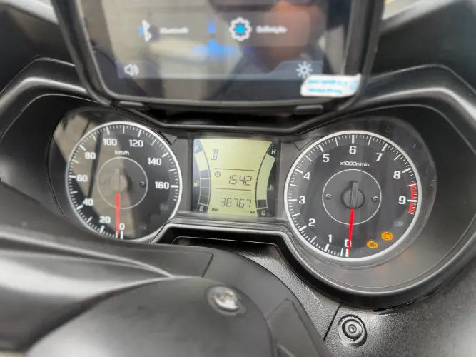 Xmax 250 2024 