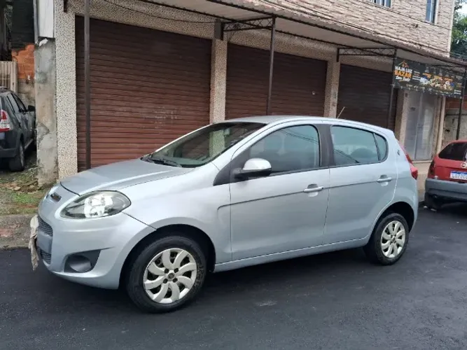 Fiat Palio Attractive 1.0 EVO Fire Flex 8V 5P 2013