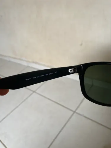 Ray-Ban New Wayfarer RB2132 Original
