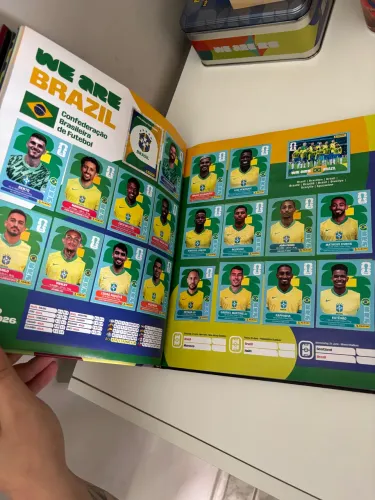 Álbum da copa 2026 completo - Capa dura + 21 figurinhas.