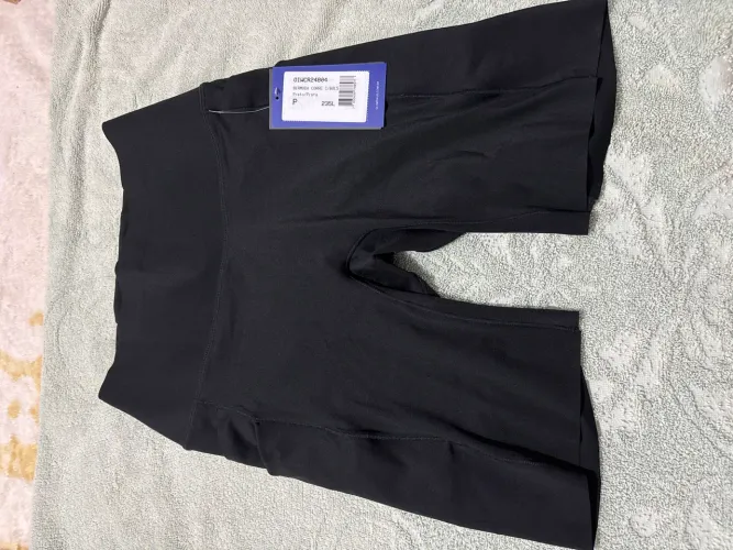 Vendo bermuda corre c/bolso