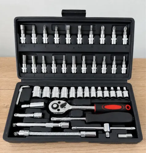 Kit de Ferramentas 46 Peças com Catraca Reversível