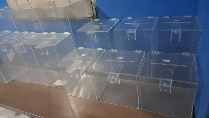 Urna de acrílico!!!