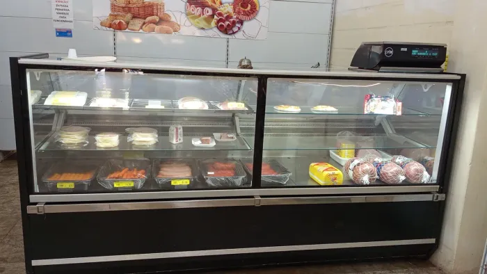 Balcão Refrigerado Lince 2,55 m com Motor Acoplado