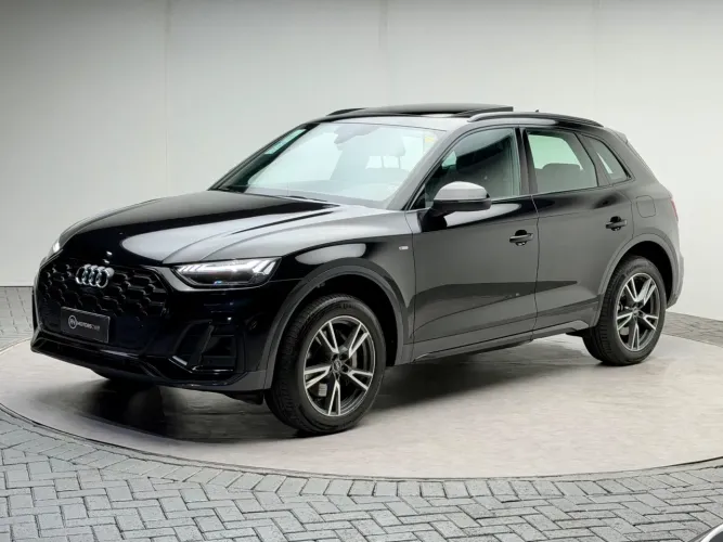 Audi Q5 Perf. Black 2.0 TFSIe S.tr. QT (hib.) 2023