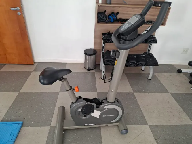 Bicicleta egocêntrica Mivement