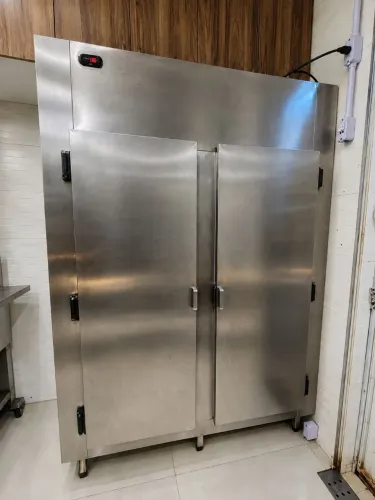 CÂMERAS FRIGORÍFICA / BALCÃO RESFRIGERADO. OPORTUNIDADE!