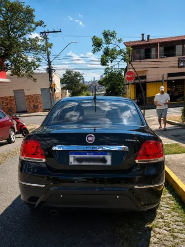 Fiat Linea Essence 1.8 Flex 16V 4P 2016