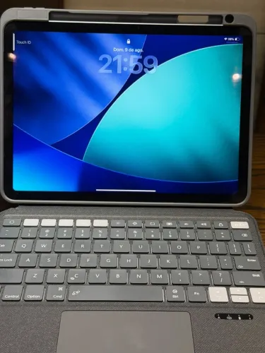 Ipad Air M3 11" 128Gb c/ Apple Pencil, capa teclado (gen) e capa simples (gen)