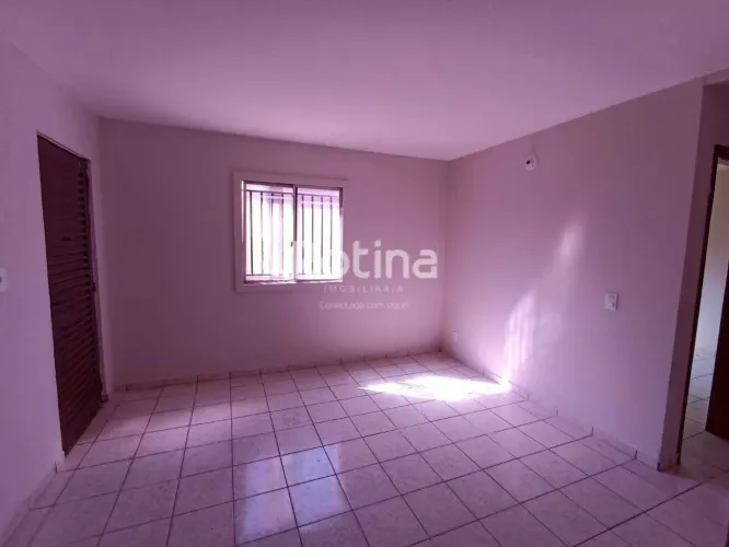 Apartamento à venda, 2 quartos, Chacaras Tubalina e Quartel - Uberlândia/MG - Rotina Imobi