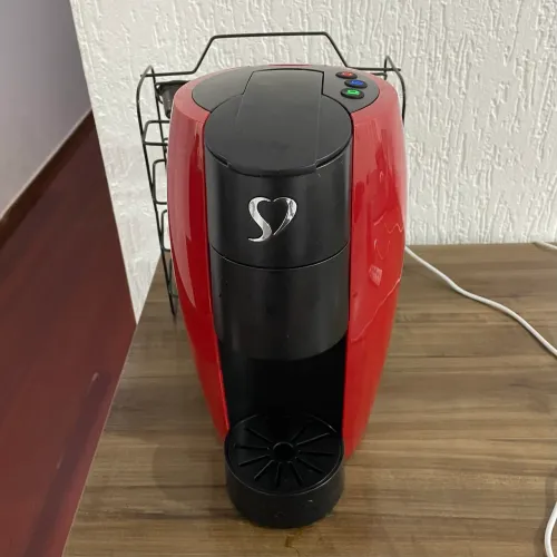 Cafeteira Lov 3 Corações (seminova)