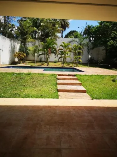 BELA SUÍÇA | Sobrado para Locação com 5 Quartos, 4 Suítes, 4 Vagas, 500m² por R$ 13.000,00