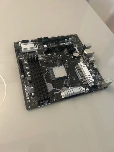 Placa Mãe B450mx-s Biostar + Amd Ryzen 5 5500