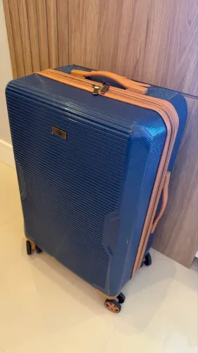 Mala de viagem M