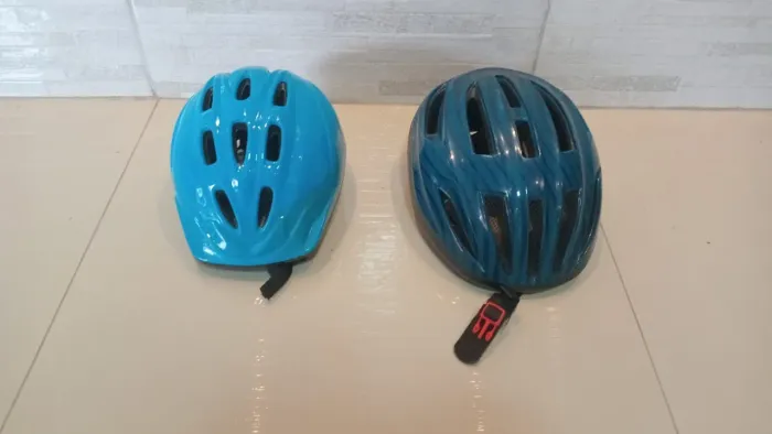 Vendo 2 Capacetes para Bike comum e Bike Eletrica