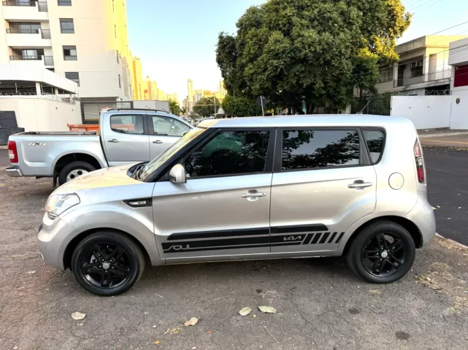 Kia Motors Soul 1.6/ 1.6 16V Flex Mec. 2011