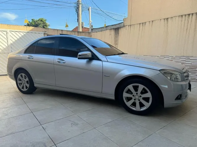 Mercedes-Benz C-180 Kompressor Classic 1.6 16V Aut. 2010