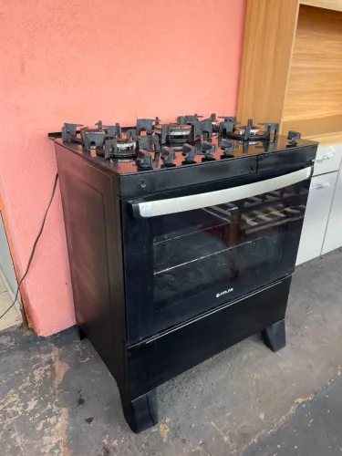 Fogão seminovo entrego hoje 5 bocas