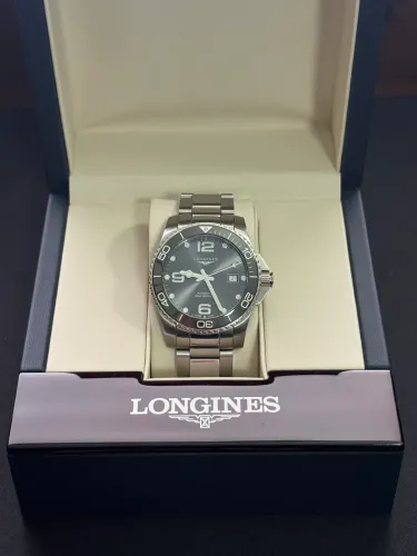 Relógio Longines HydroConquest Automático Cinza 41mm Ref. L3.781.4.76.6