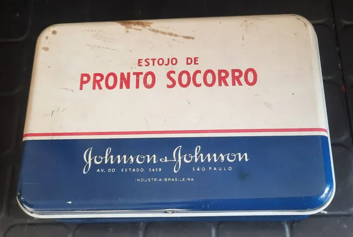 Estojo antigo Johnson 