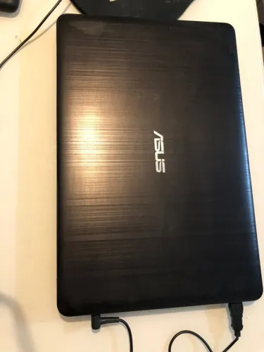 notebook ASUS X541NA Celeron N3450 4 GB RAM HD 320 GB Carregador original Bateria funcion