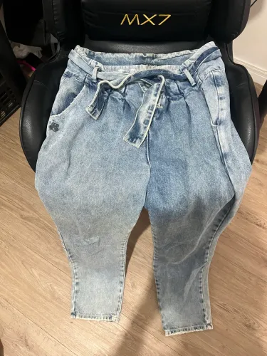 Calça jeans John John tamanho 38