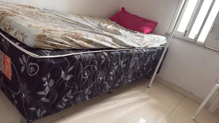 Cama solteiro + colchão