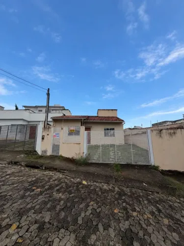 Casa para aluguel no bairro Morada da Colina em Volta Redonda - RJ