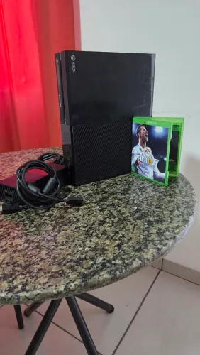 Xbox one fat 500GB Com Fifa 2018