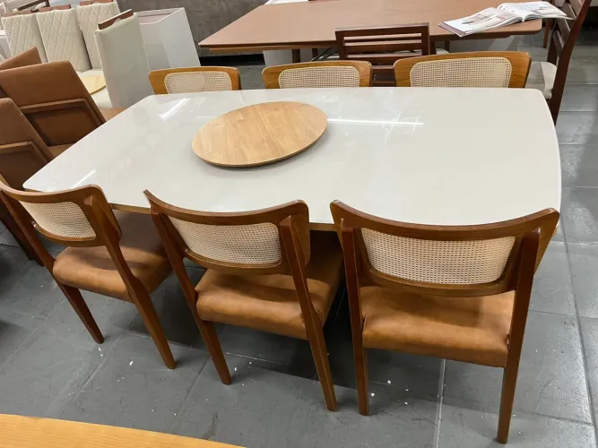 Mesa completa nova