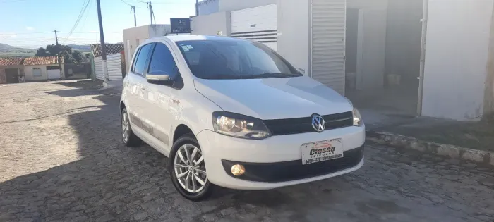 Volkswagen Fox Rock IN RIO 1.6 MI Total Flex 8V 5P 2014