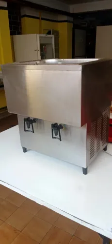 REFRESQUEIRA INDUSTRIAL 50 LITROS - AÇO INOX -