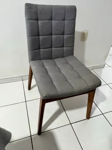 Conjunto de 6 Cadeiras estofado cinza e pés de madeira clara