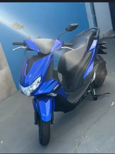 Scooter Yamaha Fluo 125 2024 - Econômica e Conservada